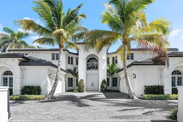 Royal Palm Yacht and Country Club Residence photo 4