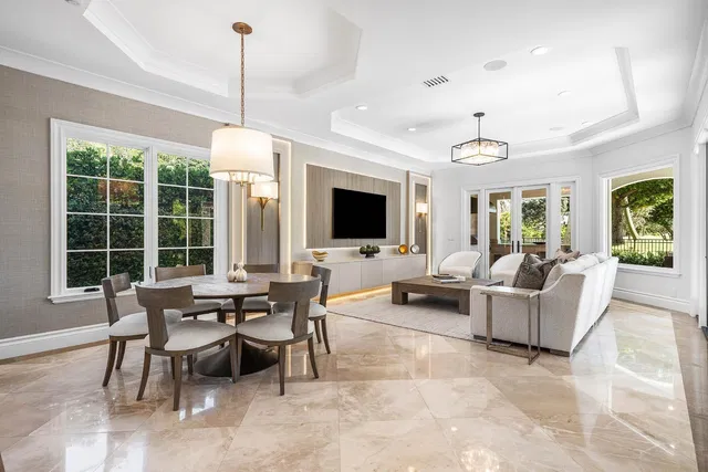 Royal Palm Yacht and Country Club Residence photo 16