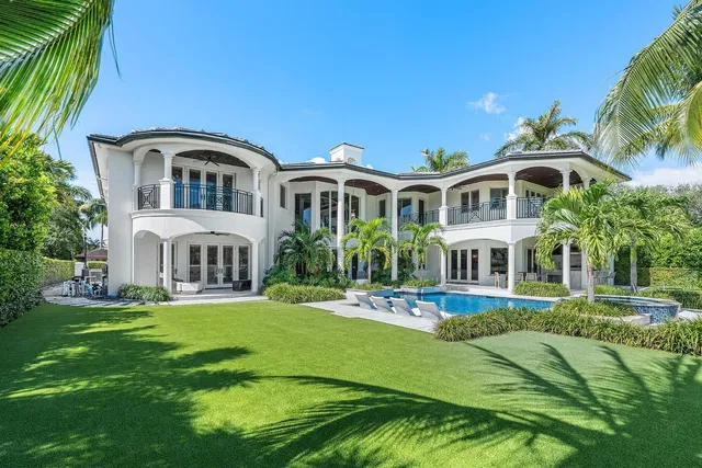 Royal Palm Yacht and Country Club Residence photo 20