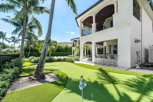 Royal Palm Yacht and Country Club Residence photo 22
