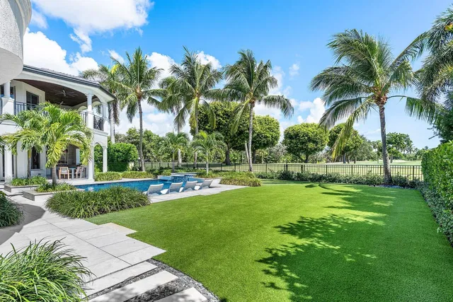 Royal Palm Yacht and Country Club Residence photo 32