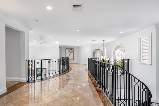 Royal Palm Yacht and Country Club Residence photo 41