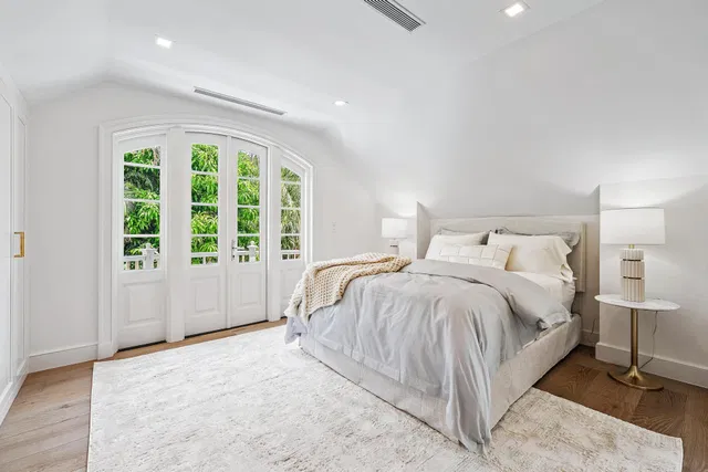 North End Palm Beach Residence photo 30