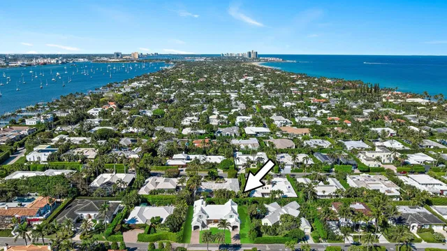 North End Palm Beach Residence photo 42