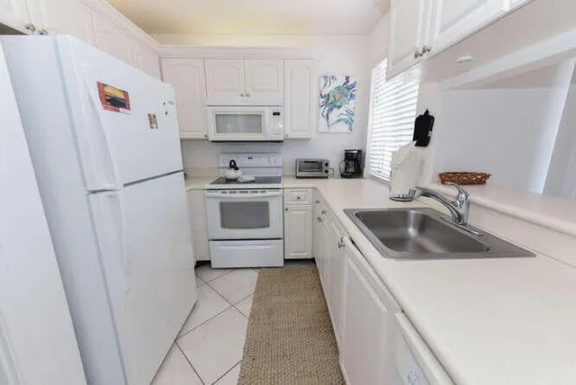 Unit F306 photo 9
