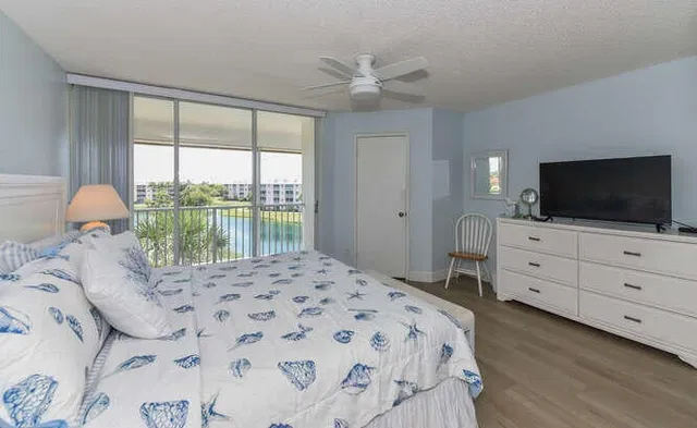 Unit F306 photo 31