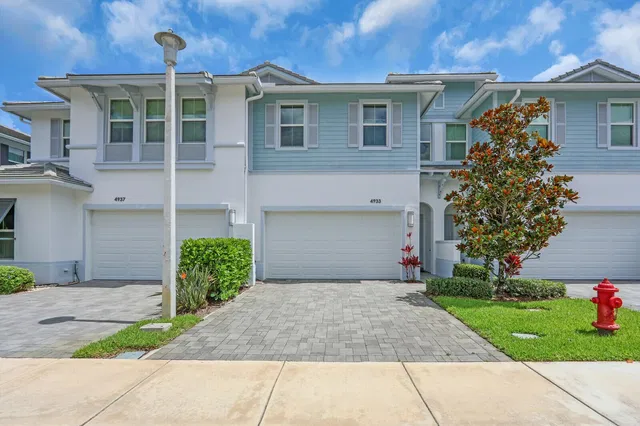 Residences at Midtown Palm Beach Gardens Residence photo 2