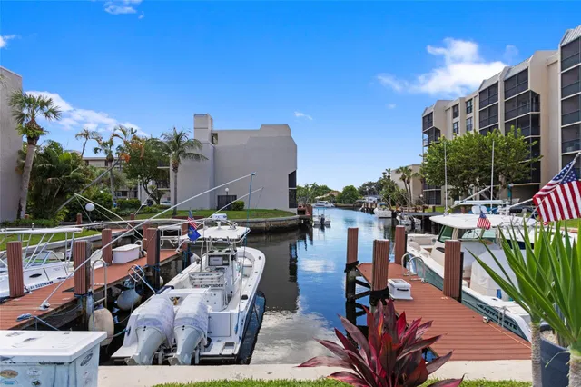 Boca Raton Unit 302 photo 28