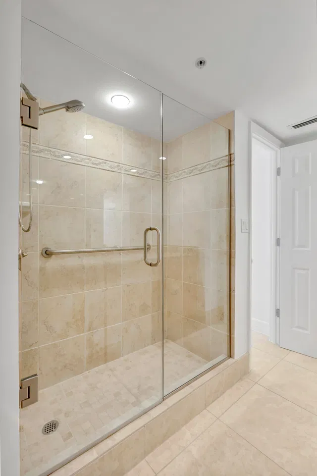 Tiara Singer Island Unit 22 G photo 18