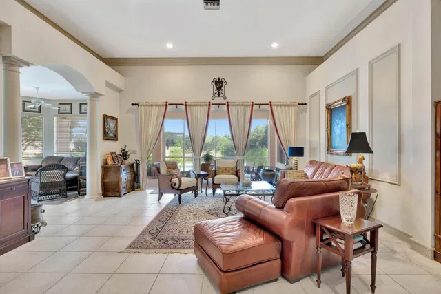 Admirals Cove Residence photo 5
