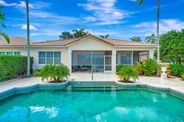 Admirals Cove Residence photo 11