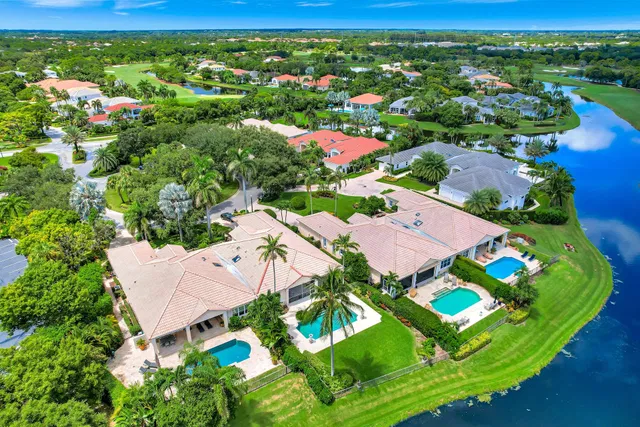 Admirals Cove Residence photo 20