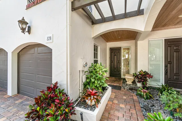 Palm Trail Delray Beach Residence photo 3