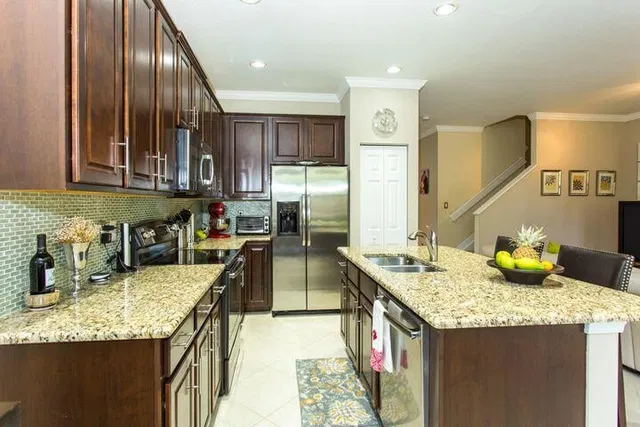 Residence photo 6