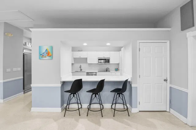  Unit C photo 27