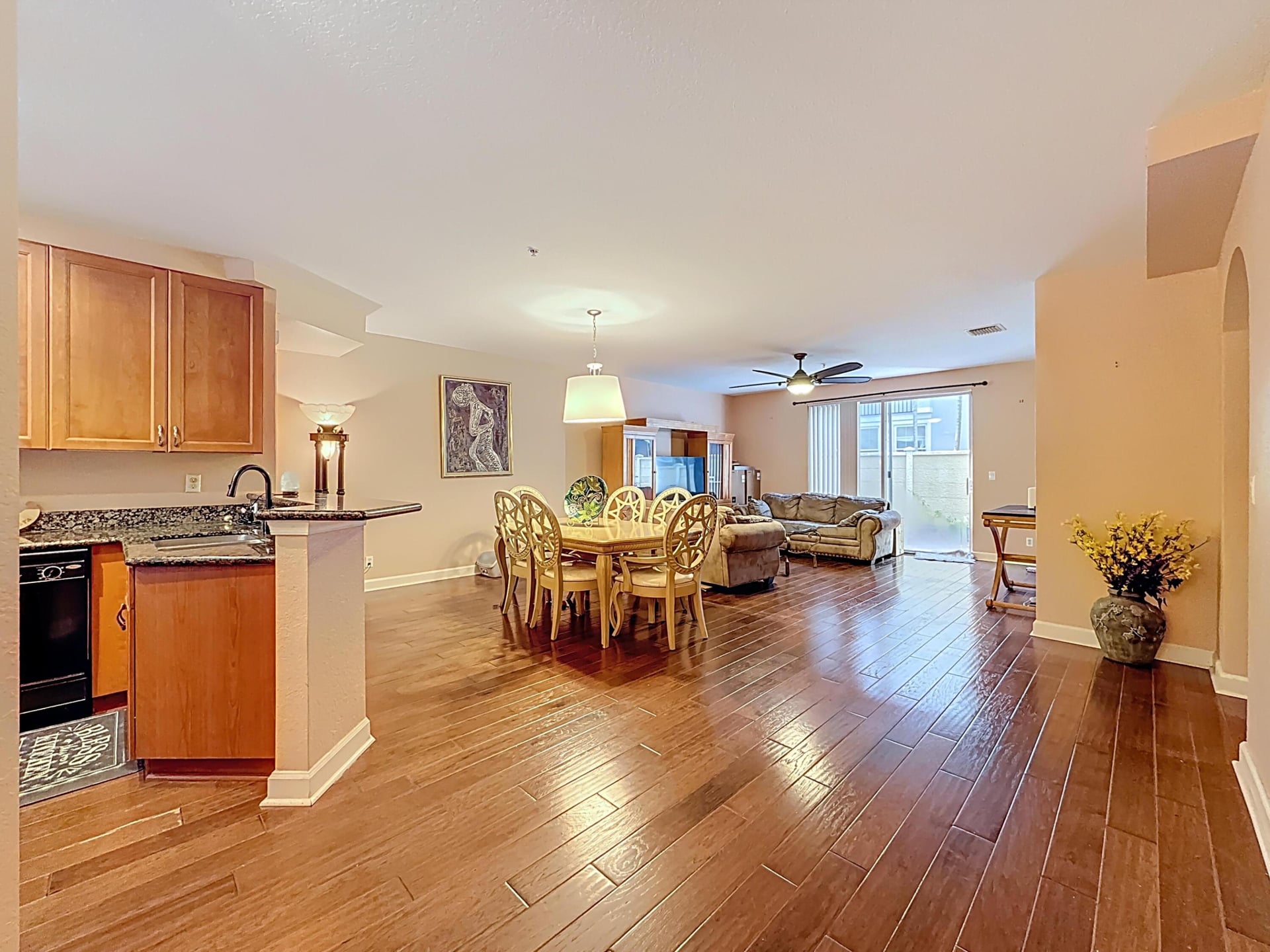 Residence photo 11