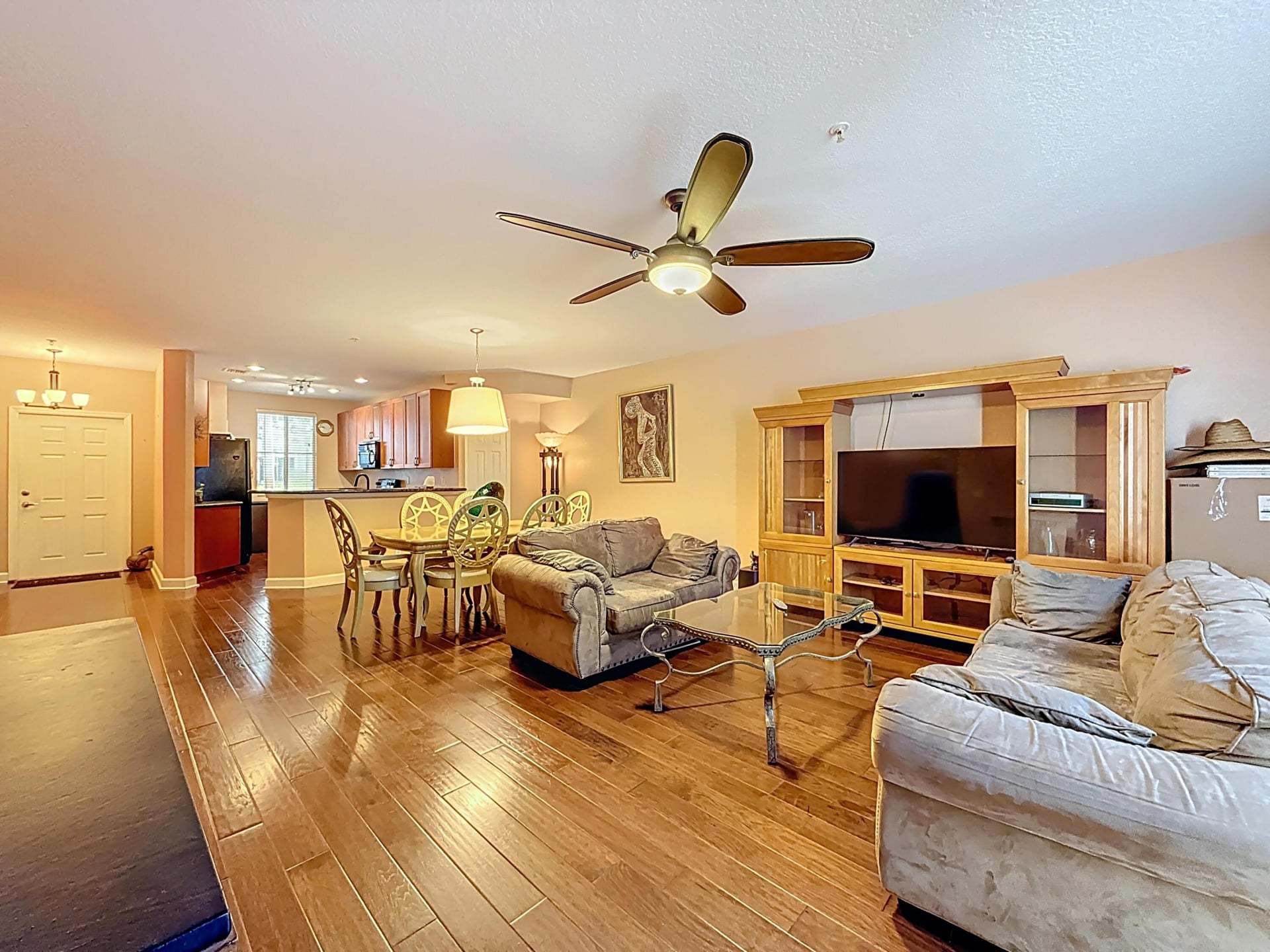 Residence photo 17