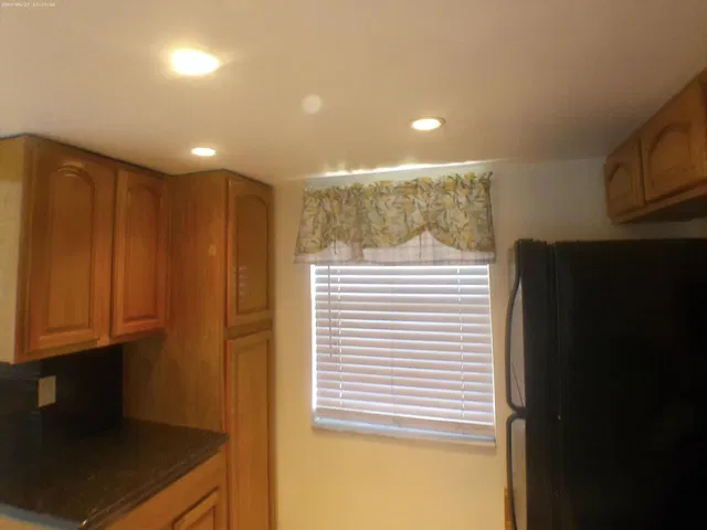 Unit 1434 photo 14