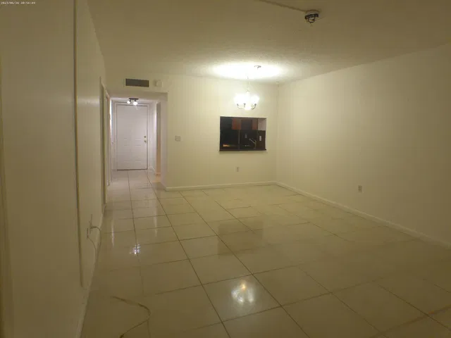 Unit 1434 photo 30