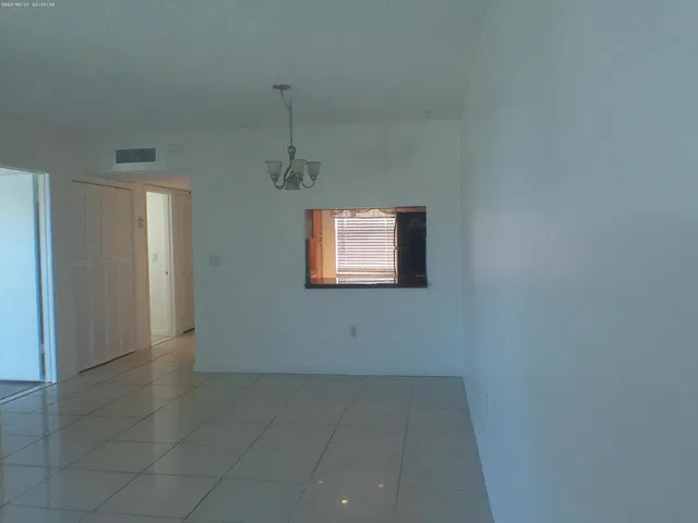 Unit 1434 photo 33