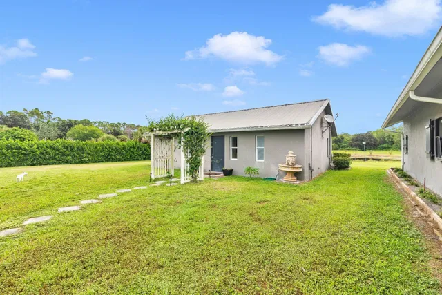 Residence photo 18
