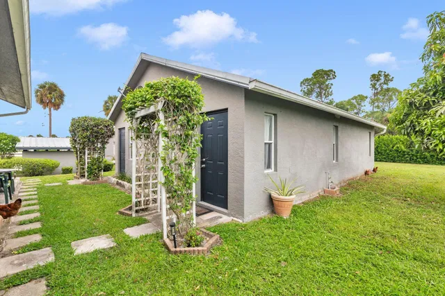 Residence photo 35