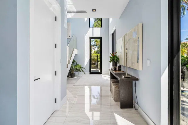 Palm Trail Delray Beach Residence photo 6