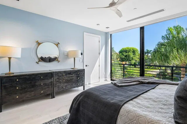 Palm Trail Delray Beach Residence photo 18
