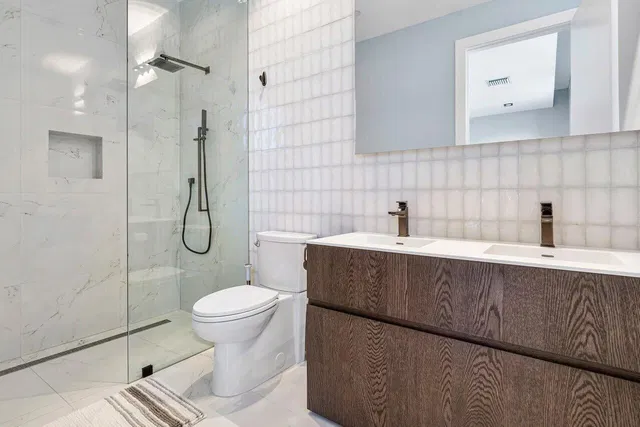 Palm Trail Delray Beach Residence photo 21