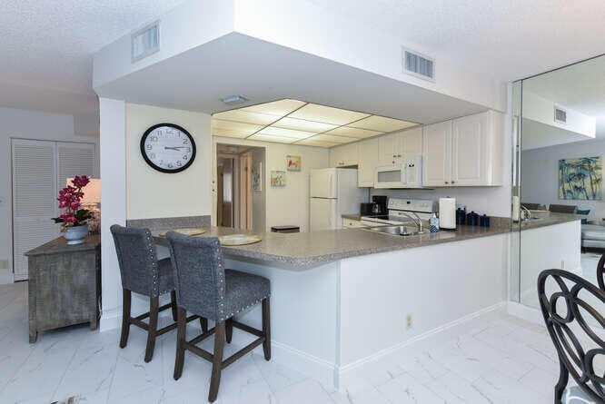 Unit B105 photo 15