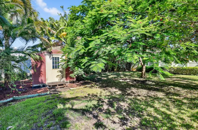 Palm Trail Delray Beach Residence photo 10