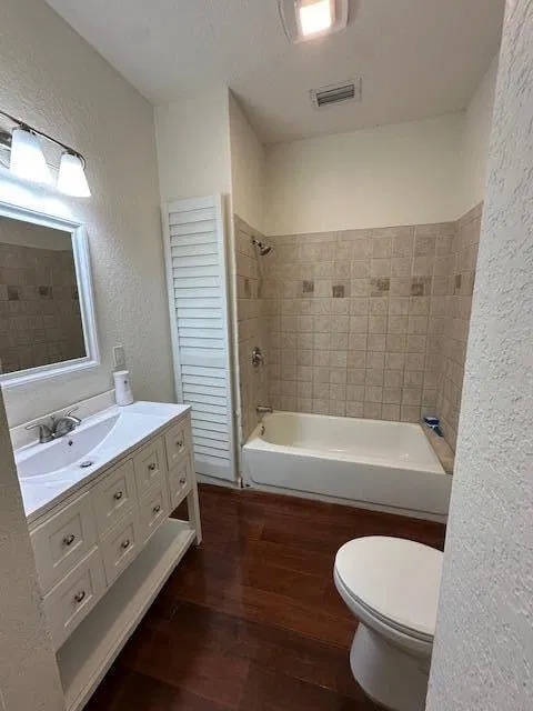 Grandview Heights Unit A/B photo 10