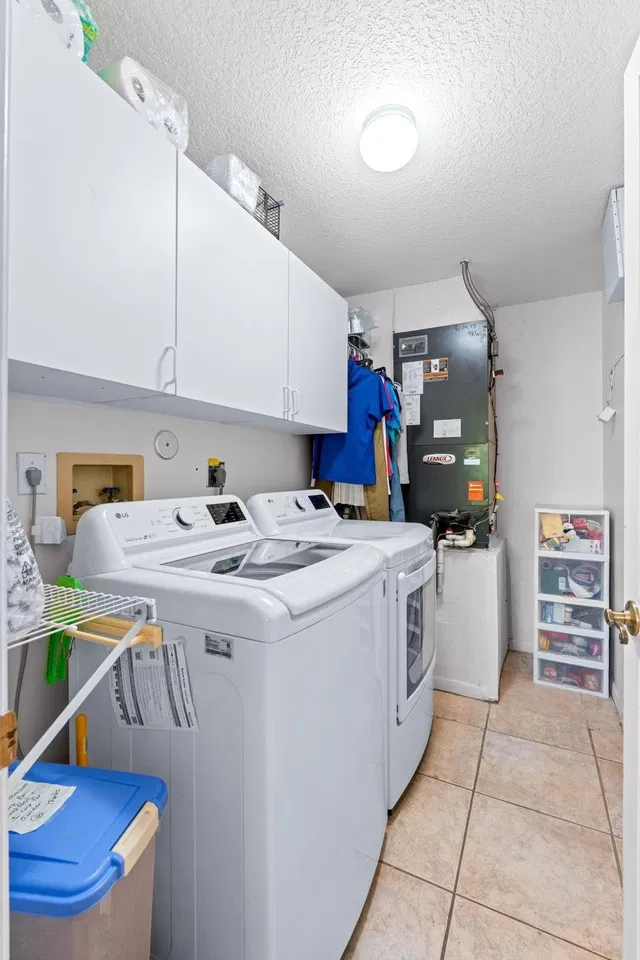 Residence photo 27
