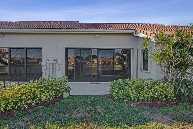 Residence photo 56
