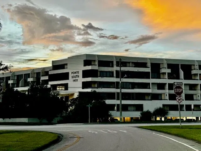 Boca Raton Unit 402 photo 2