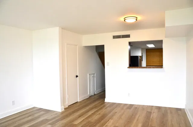 Boca Raton Unit 402 photo 5