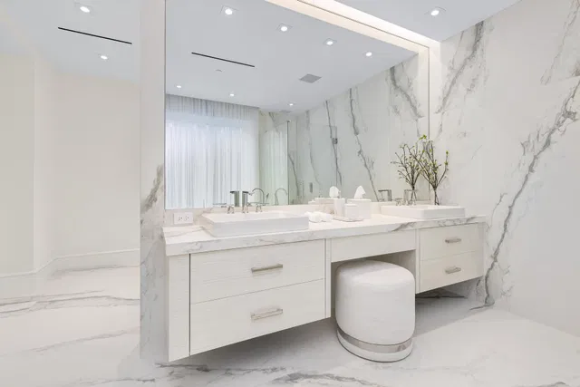Palm Beach Biltmore Unit 112 photo 9