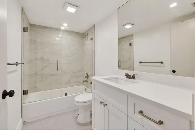  Unit 101 photo 20