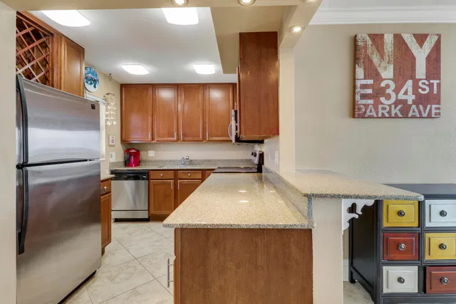 Golfview North Palm Beach I Unit 1016 photo 21