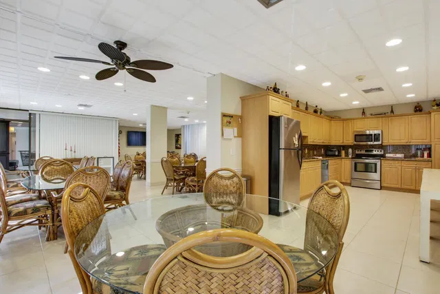 Golfview North Palm Beach I Unit 1016 photo 38