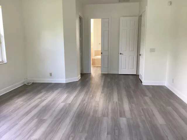 Residence photo 14