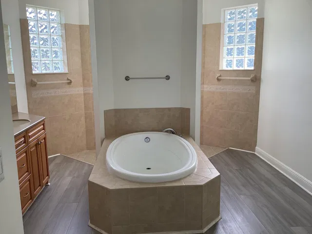 Residence photo 15