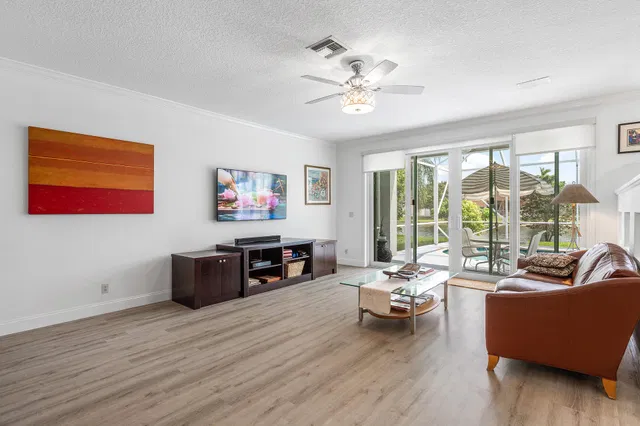 Boca Isles Residence photo 21