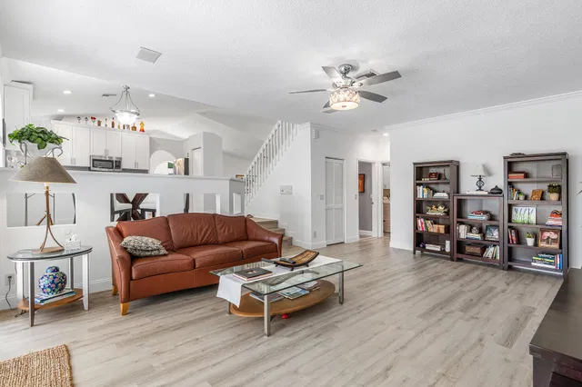 Boca Isles Residence photo 23