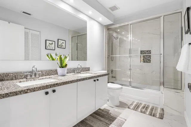 Boca Isles Residence photo 37