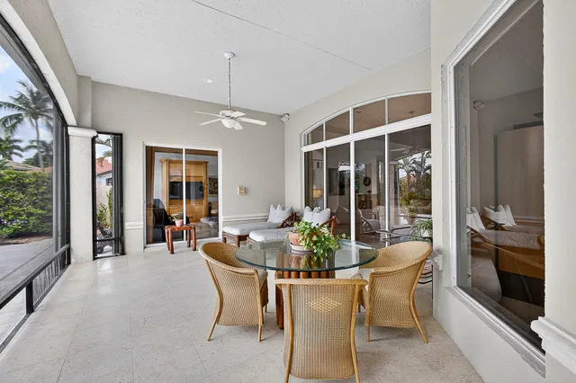 Admirals Cove Residence photo 29