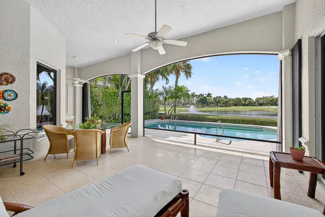 Admirals Cove Residence photo 30