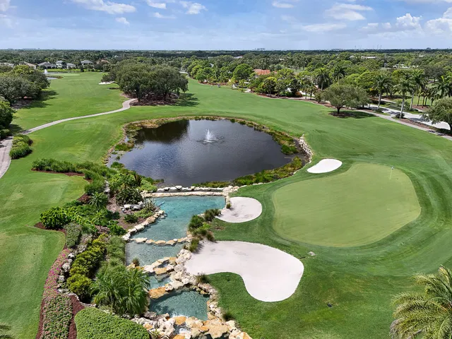 Admirals Cove Residence photo 47