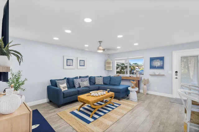 Residence photo 4