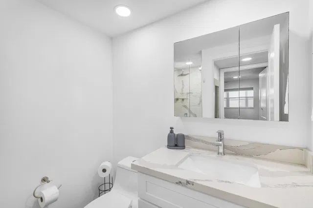 Residence photo 19